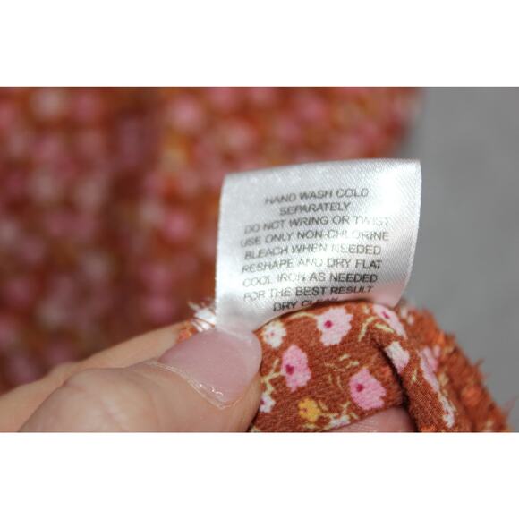 Pink Rose Blouse Womens Size Medium Floral Short Sleeve Crew‎ Neck Casual Rust - Picture 4 of 6